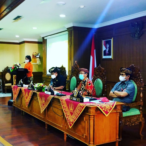 BUPATI BADUNG MEMBUKA ACARA MONITORING DAN EVALUASI CAPAIAN PROGRAM PEMBERANTASAN KORUPSI PERIODE I TAHUN 2021 DI KABUPATEN BADUNG